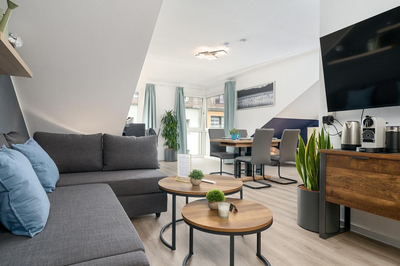 Federnest - Luxus-Studio - Kingsize Boxspringbett - Home-Office Mit Monitor Und Drucker - 11 Min Hbf Duisburg Buitenkant foto